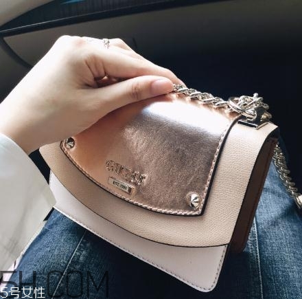 guess包包質(zhì)量怎么樣？guess包包是皮的嗎？