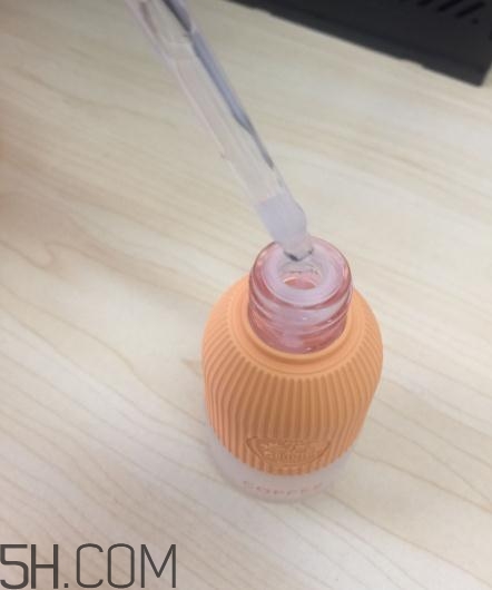 春紀(jì)咖啡緊致精華液好用嗎？春紀(jì)咖啡緊致精華液評測
