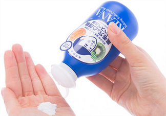 石澤研究所小蘇打潔面粉好用嗎？日本石澤研究所產(chǎn)品好不好？