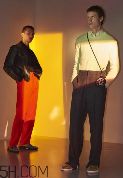 stella mccartney2018春夏系列好看嗎_有哪些款式？