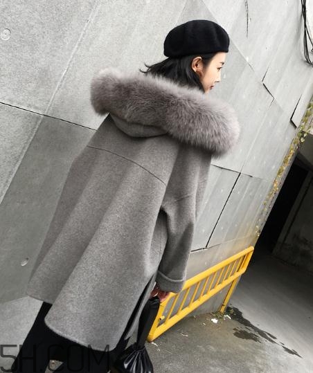 羊駝絨大衣暖和嗎？羊駝絨大衣和羽絨服哪個(gè)暖和？