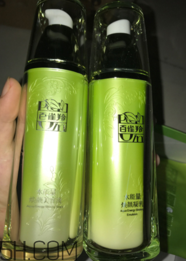 百雀羚水能量套盒適合油皮嗎？適合秋冬用嗎？