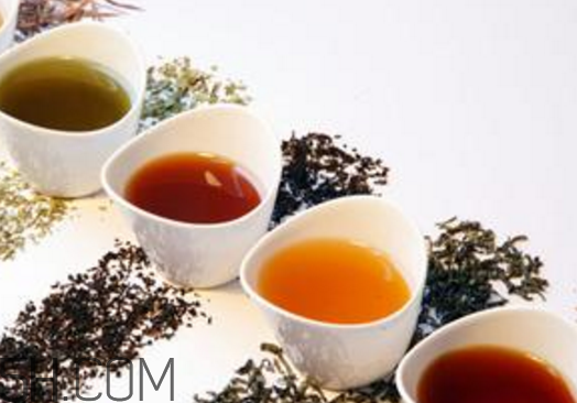 喝茶對牙齒好嗎？喝茶牙齒會變黃嗎？