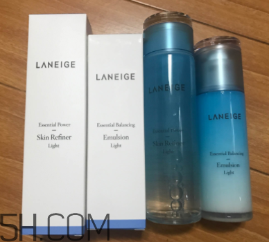 蘭芝水衡水乳套裝什么功效？適合膚質(zhì)