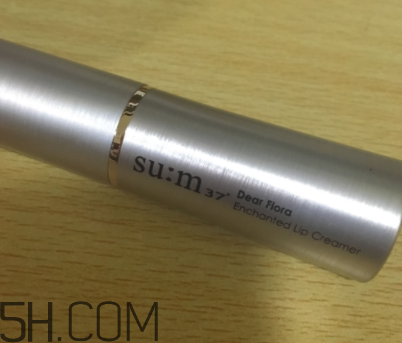 sum37悅色口紅沾杯嗎？持妝效果怎么樣？