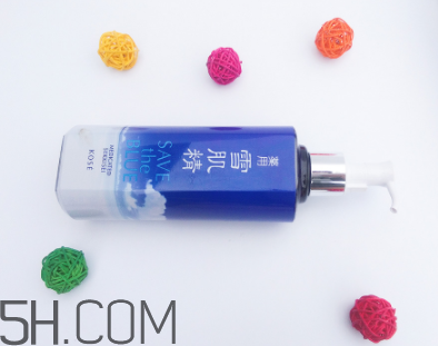 雪肌精化妝水適合干皮嗎？適合痘肌嗎？