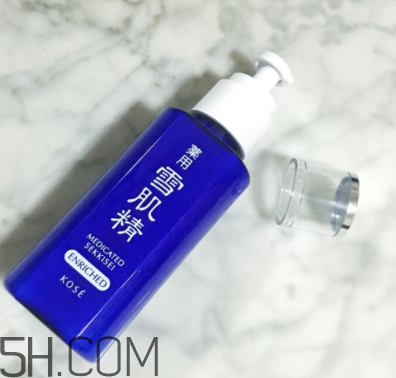 雪肌精盈潤(rùn)乳液含藥物成分嗎？安全嗎？