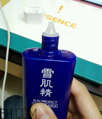 雪肌精美白防曬乳防曬效果怎么樣？防水嗎？