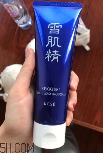 雪肌精洗面奶哪款適合敏感皮？哪款適合干皮？