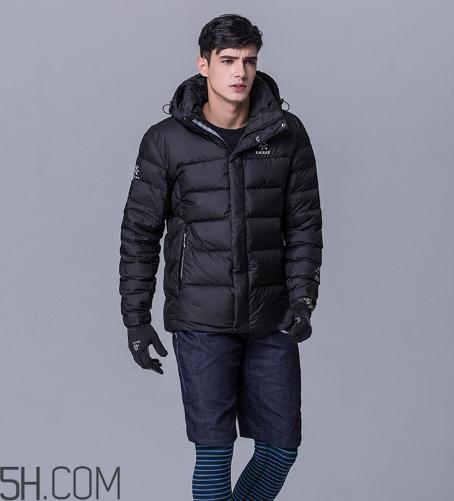 凱樂(lè)石羽絨服多少錢？凱樂(lè)石羽絨服價(jià)格