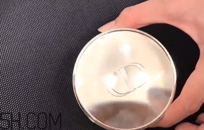 dior2018花蜜氣墊粉底多少錢？迪奧花蜜氣墊粉底上市時(shí)間