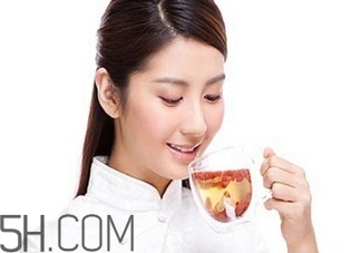 初潮早絕經(jīng)就早嗎？影響月經(jīng)初潮的因素有哪些？