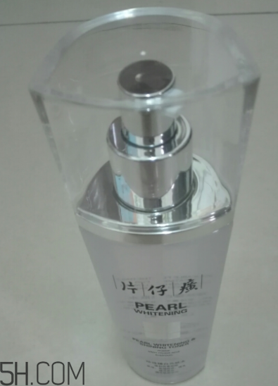 片仔癀珍珠亮膚水適合油皮嗎？適合夏季嗎？