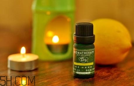 檸檬精油的功效有哪些？檸檬精油有什么功效？