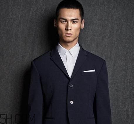 阿瑪尼衣服貴嗎？阿瑪尼衣服多少錢一件？