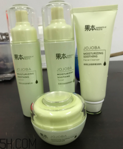 詩(shī)婷露雅荷荷巴系列有刺激嗎？適合敏感肌嗎？