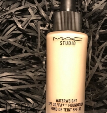 mac魅可和玫珂菲哪個好？mac魅可和make up for eve對比