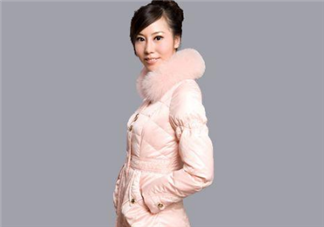 女裝羽絨服怎么挑選？羽絨服的清洗技巧