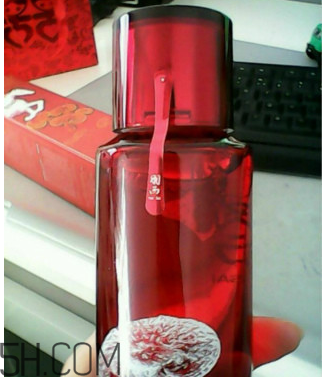 羽西靈芝水適合敏感肌嗎？會(huì)過敏嗎？