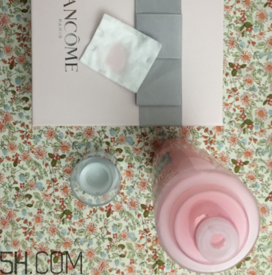 蘭蔻粉水不適合油皮？蘭蔻粉水適合什么膚質(zhì)？