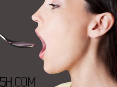 咽喉炎能吃什么水果？咽喉炎的癥狀有哪些？