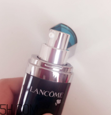 蘭蔻美膚修護精華乳有刺激嗎？適合敏感肌嗎？