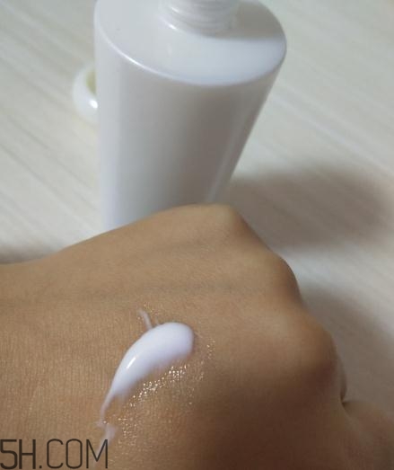 萱姿抗皺緊致滲透乳多少錢？萱姿抗皺緊致滲透乳價(jià)格