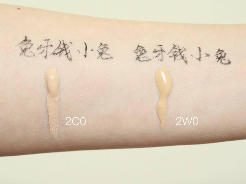 雅詩蘭黛白金粉底液色號(hào)試色與評(píng)測(cè)