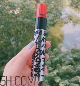 mac睫毛膏多少錢？mac睫毛膏好用嗎？