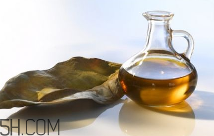 甘油會爆炸嗎?甘油會揮發(fā)嗎？