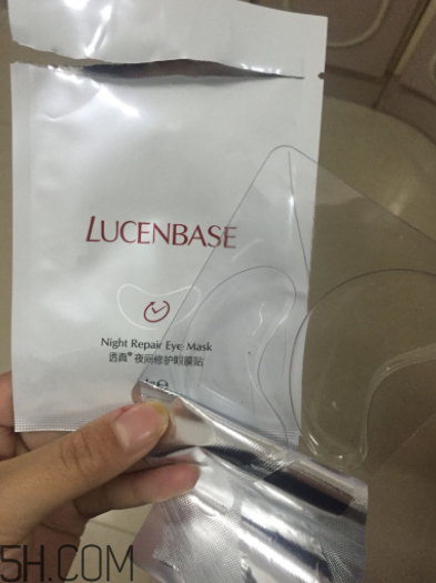 透真夜用眼膜為什么發(fā)癢？透真夜用眼膜能天天用嗎？