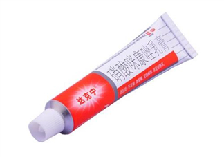 達克寧能治灰指甲嗎？達克寧能擦臉嗎？