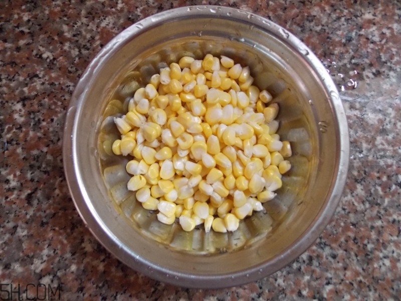 紅豆薏米能和玉米一起煮嗎？紅豆薏米加玉米有什么好處？