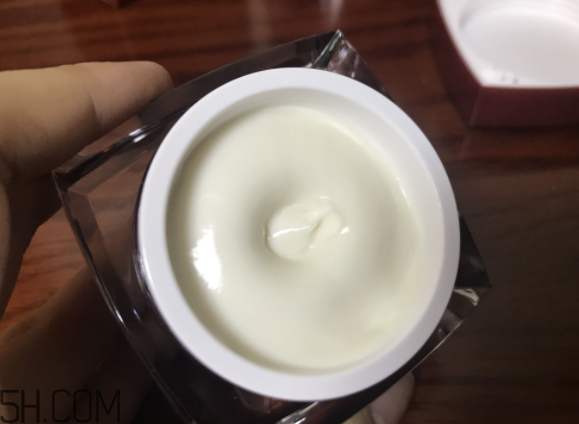 京城之霜為什么乳化之后才涂抹？京城之霜怎么用？