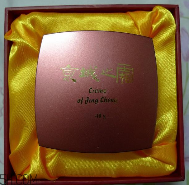 京城之霜大紅瓶使用心得 京城之霜大紅瓶產(chǎn)品評(píng)測