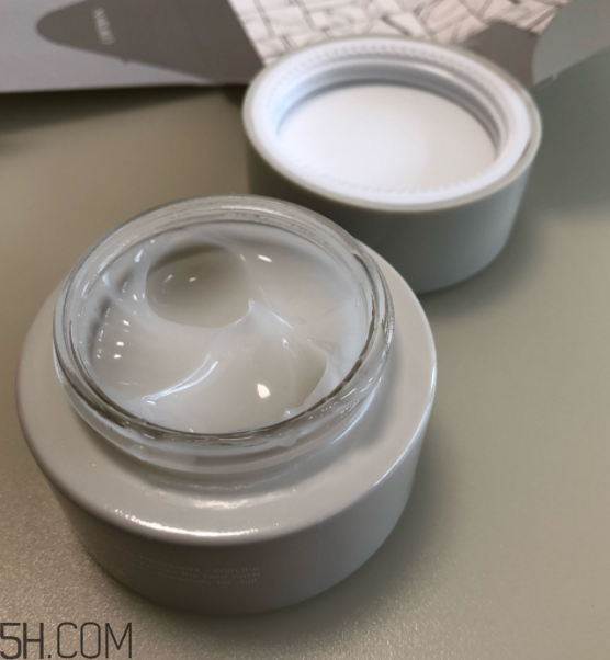 牛爾白玉蘭凍膜什么功效？牛爾白玉蘭凍膜熟齡肌適合嗎？
