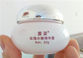 萱姿玫瑰水精華霜怎么樣？萱姿玫瑰水精華霜有激素嗎？