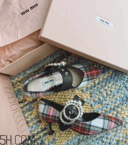 miumiu高跟鞋多少錢？婚禮上穿它再適合不過了