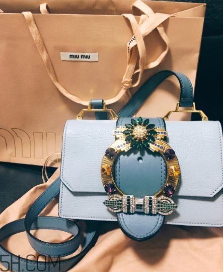 miumiu包包一般多少錢？這么仙的包包千萬別錯過