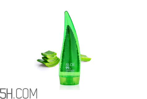 蘆薈膠怎么用不堵塞毛孔？蘆薈膠敷著過夜的注意事項(xiàng)