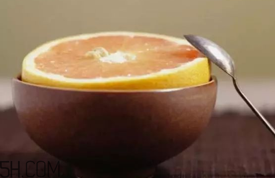 哪些水果可以煮熟吃？柚子蘋果煮著吃更健康