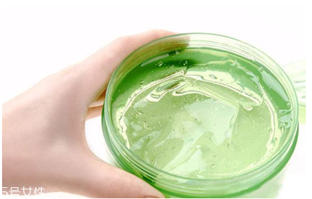蘆薈膠能當睡眠面膜用嗎？蘆薈膠的護膚常識