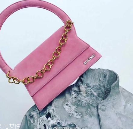 jacquemus包包多少錢？萬元以內就能買到的個性包包