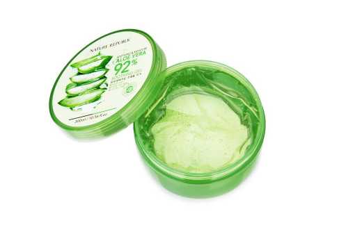 用蘆薈膠前需要洗臉嗎？蘆薈膠小孩也可以用
