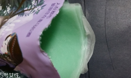 自然堂雪域紫草面膜怎么用？收縮毛孔平衡油脂的面膜