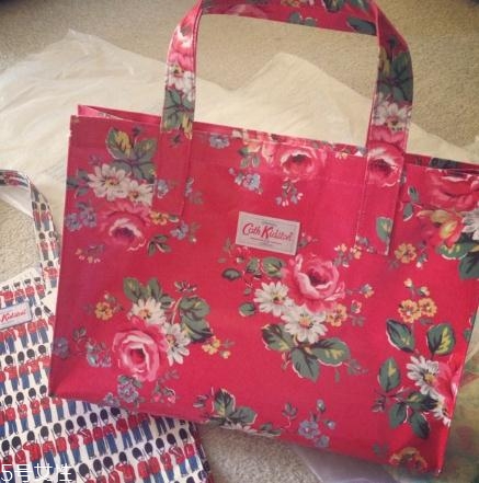 cath kidston什么檔次？英國(guó)復(fù)古摩登品牌