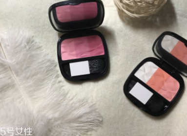 怎么打造高級(jí)臉？巧用腮紅顏值up up！