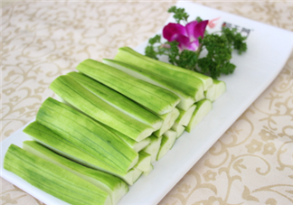 吃絲瓜能減肥嗎？絲瓜吃多了會(huì)陽痿