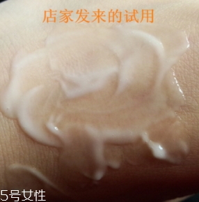 自然堂乳液怎么打開？按壓不出來不要著急