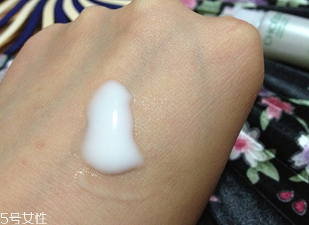 自然堂乳液多少錢一瓶？看看各個系列的報價